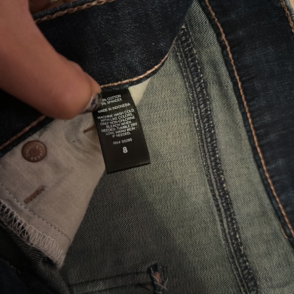 Skirt - Picture 2 of 3